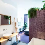 Wolf Kitchen & Bar ホテル アルクマール