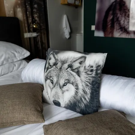 Hotel Wolf Kitchen & Bar 4*