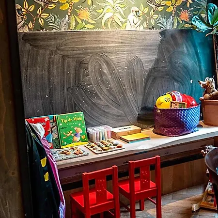 Wolf Kitchen & Bar 4*
