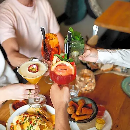 Wolf Kitchen & Bar