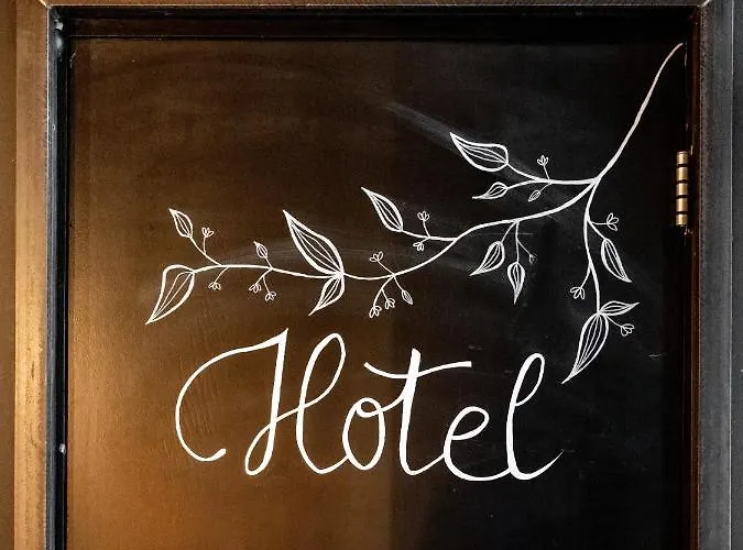 Wolf Kitchen & Bar 4*