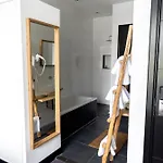 호텔 Wolf Kitchen & Bar 4*