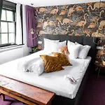 Wolf Kitchen & Bar 4*