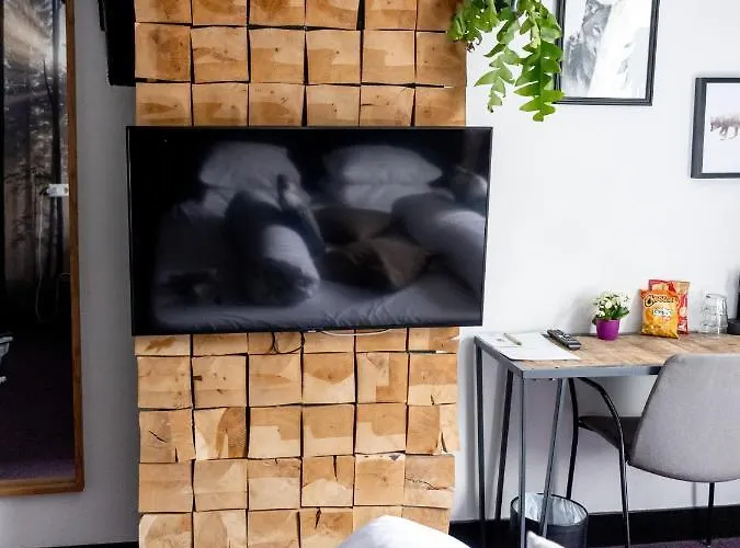 Hotel Wolf Kitchen & Bar 4*