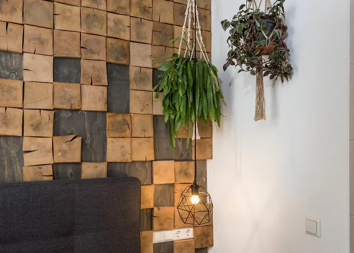 Wolf Kitchen & Bar Hotel